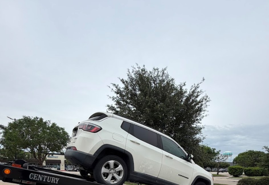 Fast Tow Recovery towing job